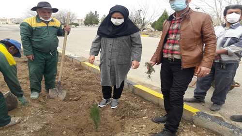  مراسم روز درختکاری دردانشکده هنر 